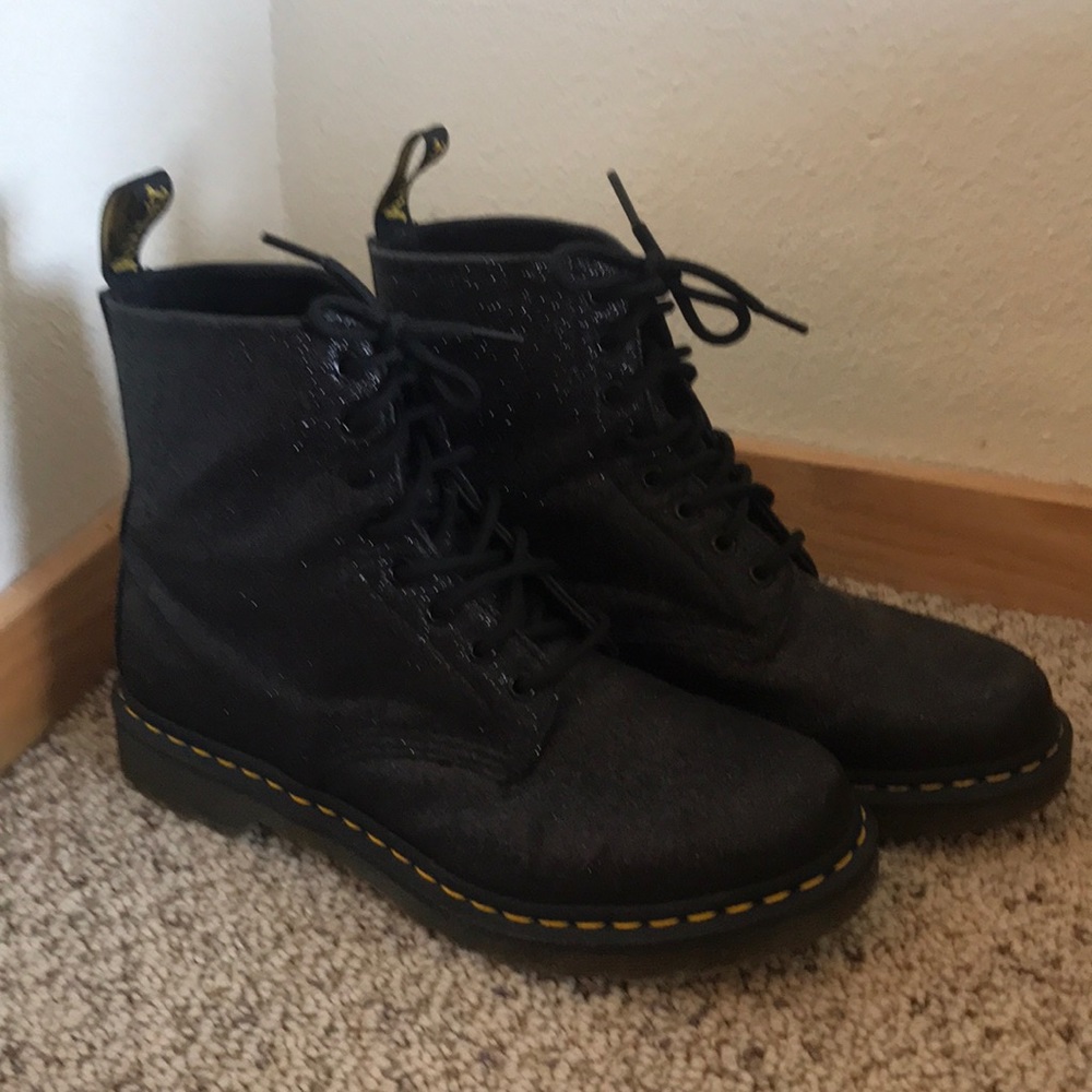 Dr. Martens 1460 Pascal Fine Glitter Boots